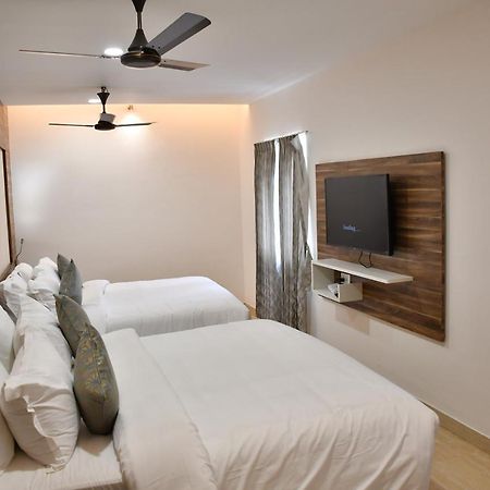 Adhikrishna Arcade Hotel Erode Kültér fotó