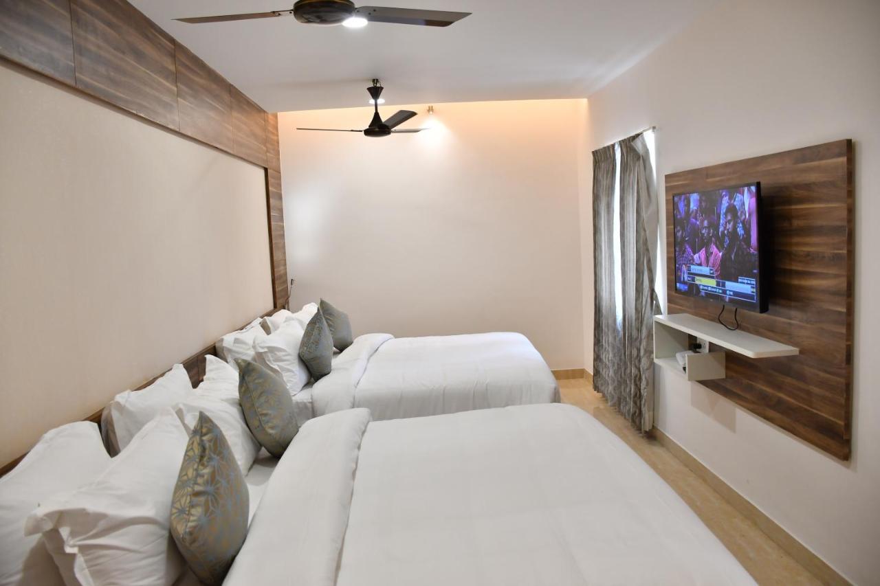 Adhikrishna Arcade Hotel Erode Kültér fotó