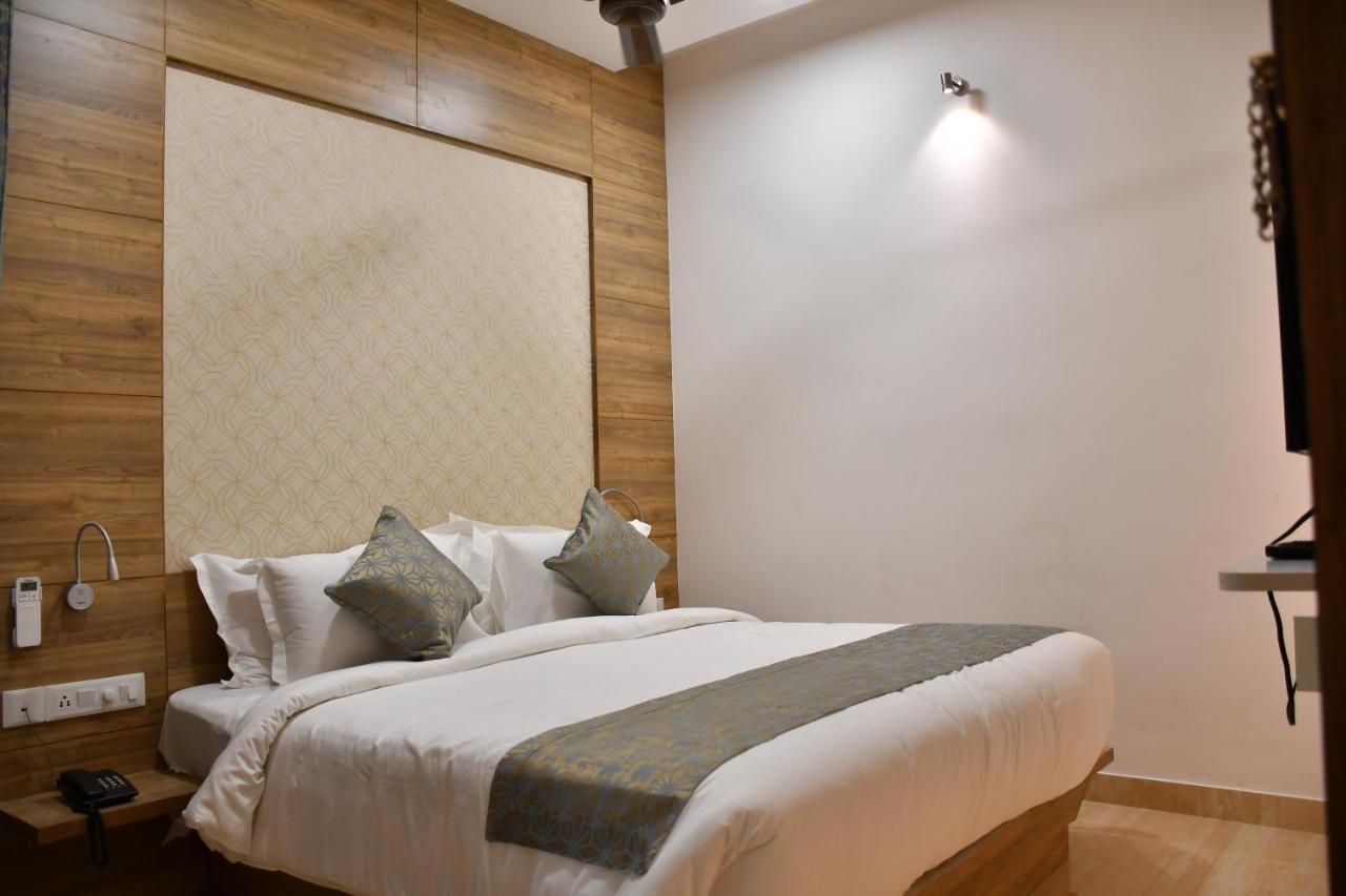 Adhikrishna Arcade Hotel Erode Kültér fotó